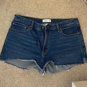 Abercrombie Mom Shorts
